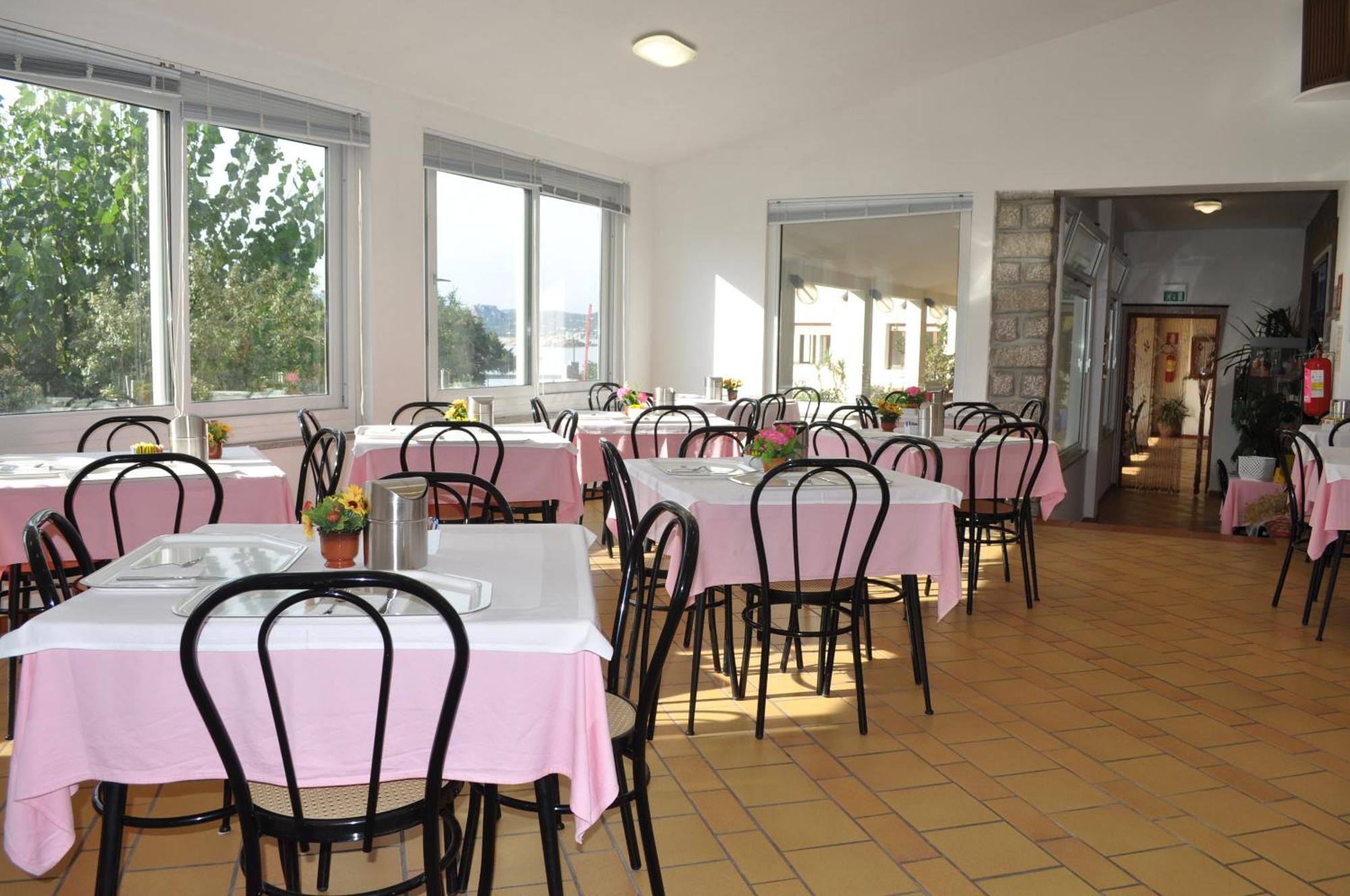Hotel Nido D'aquila La Maddalena (Sassari) Exterior foto