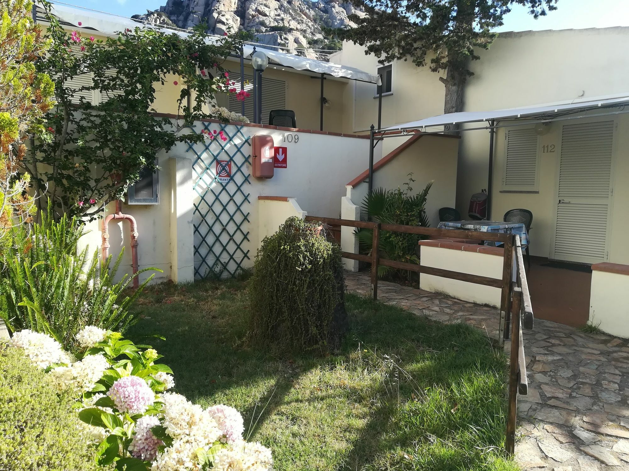 Hotel Nido D'aquila La Maddalena (Sassari) Exterior foto